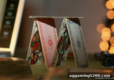 推牌九千年演变：从宋代骨牌到数字化娱乐——糖果派对试玩带你探索策略文化